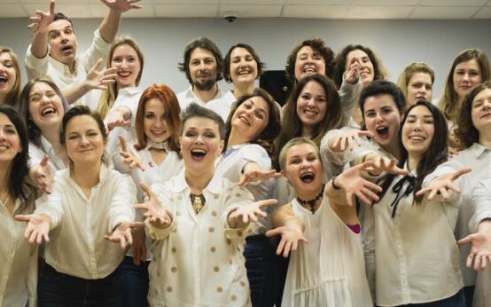 Ольга Олейникова и Sunny Side Singers
