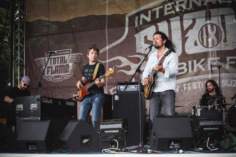 Eric Clapton Tribute Show