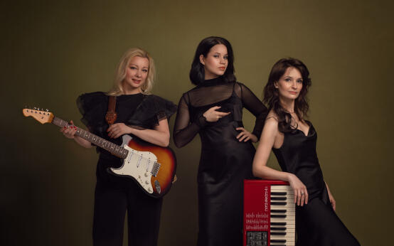 Soul Sisters. Lena Shery & Алена Компанец & Ксения Федулова